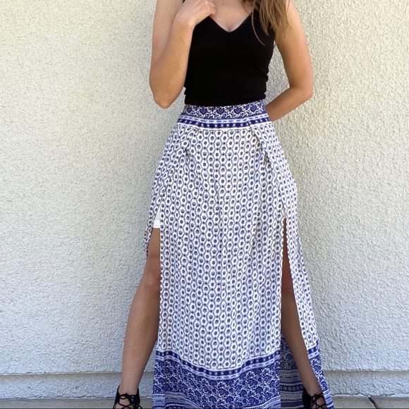 Tobi boho side slit maxi skirt sold - Picture 3 of 11